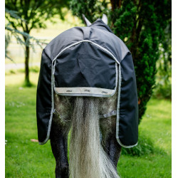 Capa Horseware Amigo 1200D Turnout Plus 50g Preto / cinza titânio / prata Capa Horseware Amigo 1200D Turnout Plus 50g Preto / cinza titânio / prata