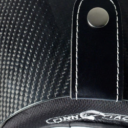 Capacete Finn-Tack Elite fibras de carbono Preto