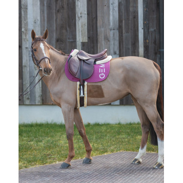 Tapete GEM Ten Framboesa Vermelho