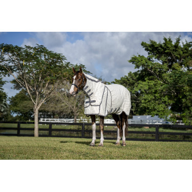 Capa anti-moscas Horseware Rambo Optimo Supreme Summer Sheet Plus CarreauxMarine / gris orage / argent Capa anti-moscas Horseware Rambo Optimo Supreme Summer Sheet Plus CarreauxMarine / gris orage / argent