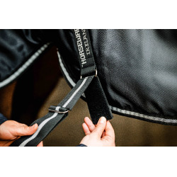 Cobertura de estábulo Horseware Easy-Layer Plus 400g Preto / preto / prata Cobertura de estábulo Horseware Easy-Layer Plus 400g Preto / preto / prata