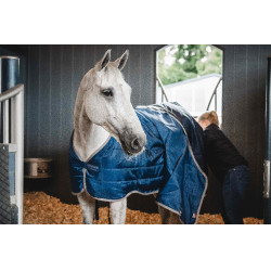 Cobertura de estábulo Horseware Ionic Therapy 50g Bleu imperial / argent /Marine Azul Cobertura de estábulo Horseware Ionic Therapy 50g Bleu imperial / argent /Marine Azul
