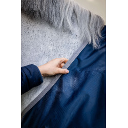 Cobertura de estábulo Horseware Ionic Therapy 50g Bleu imperial / argent /Marine Azul Cobertura de estábulo Horseware Ionic Therapy 50g Bleu imperial / argent /Marine Azul