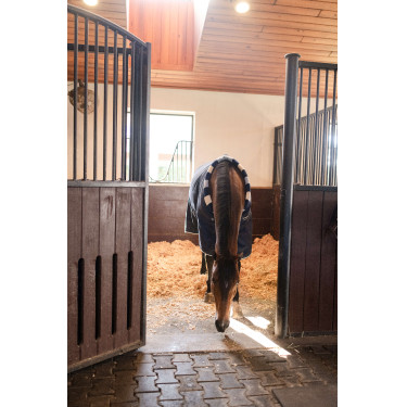 Cobertura de estábulo Horseware Newmarket Cosy 200g Marine witney Cobertura de estábulo Horseware Newmarket Cosy 200g Marine witney