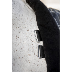 Cobertura de estábulo Horseware Rhino 350g VL Preto / xadrez branco cinza Cobertura de estábulo Horseware Rhino 350g VL Preto / xadrez branco cinza