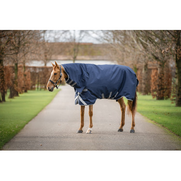 Capa Horseware Amigo 1200D Integrated Turnout 0g Marinho / cinza titânio / prata Azul-marinho Capa Horseware Amigo 1200D Integrated Turnout 0g Marinho / cinza titânio / prata Azul-marinho