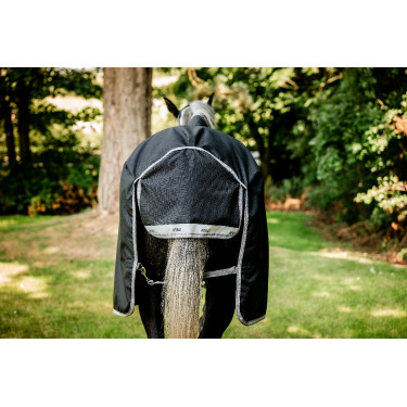 Cobertura Horseware Amigo 1200D Wug Turnout 150g Preto / cinza titânio / prata