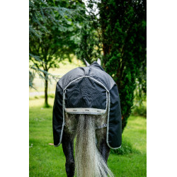 Capa Horseware Amigo 1200D XL Turnout 50g Preto / cinza titânio / prata