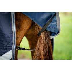 Capa Horseware Rambo 1680D Turnout 100g Marinho / tempestade / cinza prateado Azul-marinho Capa Horseware Rambo 1680D Turnout 100g Marinho / tempestade / cinza prateado Azul-marinho