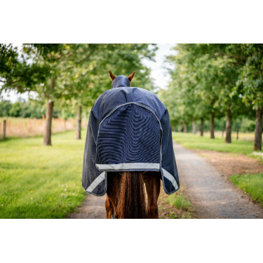 Capa Horseware Rambo 1680D Turnout 100g Marinho / tempestade / cinza prateado Capa Horseware Rambo 1680D Turnout 100g Marinho / tempestade / cinza prateado
