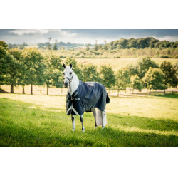 Capa Horseware Rambo 1680D Turnout 50g Marinho / tempestade / cinza prateado Azul-marinho