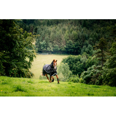 Capa Horseware Rambo 1680D Turnout Plus 100g Preto / tempestade / cinza prateado