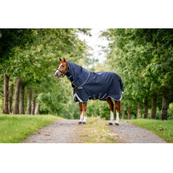Capa Horseware Rambo 1680D Turnout Plus 100g Marinho / tempestade / cinza prateado Azul-marinho