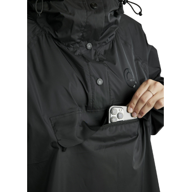 Capa impermeável longa Montar MoRianne logótipo preto Capa impermeável longa Montar MoRianne logótipo preto