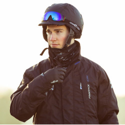 Cachecol leve para o verão Finn-Tack Pro Preto