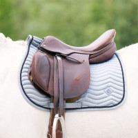 Almofada de sela Imperial Riding Rebel GP Pedra-da-lua Laranja Almofada de sela Imperial Riding Rebel GP Pedra-da-lua Laranja