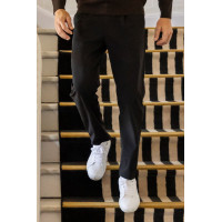 Calça Chino Harcour Adam Preto