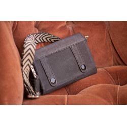 Phone Pocket Pénélope couro perfurado preto