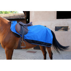 Cobre-rins Equithème Tyrex 1200 D forrado com polar Cobre-rins Equithème Tyrex 1200 D forrado com polar
