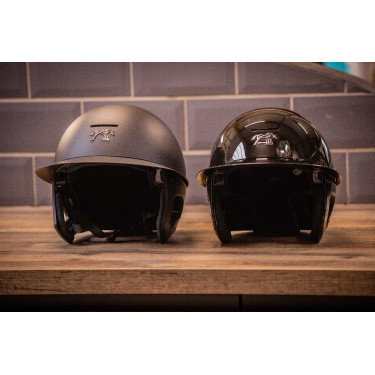 Capacete Penélope viseira longa Preto brilhante Capacete Penélope viseira longa Preto brilhante