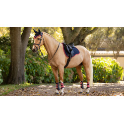 Tapete LeMieux Reflective Suede Misto GP Square Azul‑marinho / cranberry Azul-marinho Tapete LeMieux Reflective Suede Misto GP Square Azul‑marinho / cranberry Azul-marinho