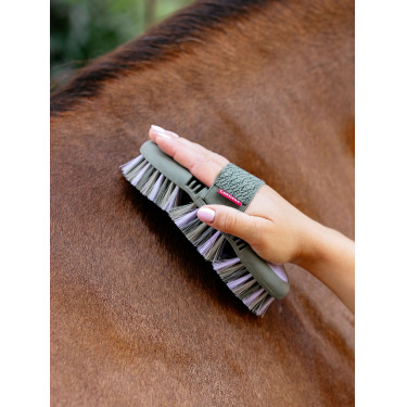 Escova LeMieux Flexi Soft Body Escova LeMieux Flexi Soft Body