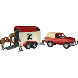 Figura 4x4 todo-o-terreno e seu condutor Papo Figura 4x4 todo-o-terreno e seu condutor Papo