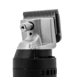 Máquina de tosquia ST-001 PRO Hippotonic com cabo Preto Máquina de tosquia ST-001 PRO Hippotonic com cabo Preto