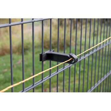 Isolador para cerca de dupla barra AKO Preto Isolador para cerca de dupla barra AKO Preto