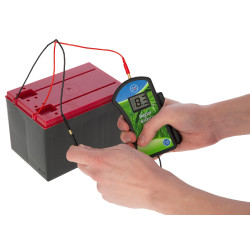 Testador de baterias AKO Preto Testador de baterias AKO Preto