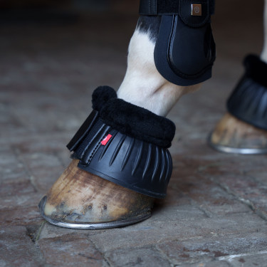 Sinos Imperial Riding com pelúcia Preto