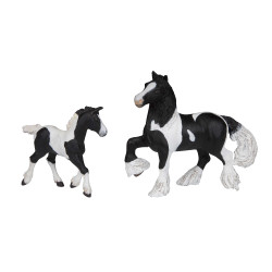 Figura de Poldro Cob Irlandês preto Papo Figura de Poldro Cob Irlandês preto Papo