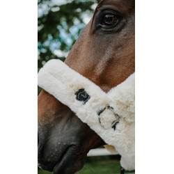 Caveção Je t'aime Equithème Snuggy Cru Branco