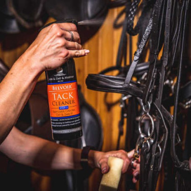 Spray de limpeza Belvoir® Carr & Day & Martin Tack Cleaner Spray de limpeza Belvoir® Carr & Day & Martin Tack Cleaner