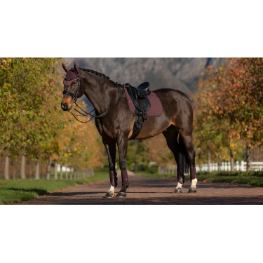 Tapis de dressage LeMieux Essence Square Ameixa escura Violeta Tapis de dressage LeMieux Essence Square Ameixa escura Violeta