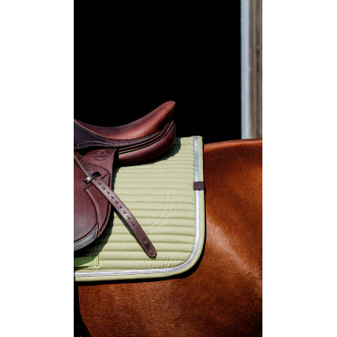 Almofada de sela Equithème Spring Verde claro Almofada de sela Equithème Spring Verde claro