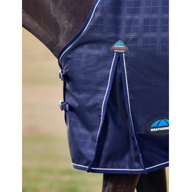 Manta Weatherbeeta ComFiTec Prelim Turnout 220 g Manta em relevo azul-marinho Manta Weatherbeeta ComFiTec Prelim Turnout 220 g Manta em relevo azul-marinho