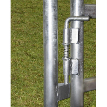 Painel pré-galvanizado com porta Kerbl