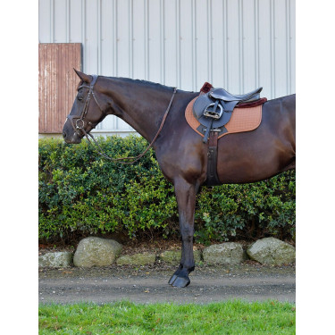 Manta de sela WeatherBeeta modelo de salto Prime Comfy Fleece Castanho Manta de sela WeatherBeeta modelo de salto Prime Comfy Fleece Castanho