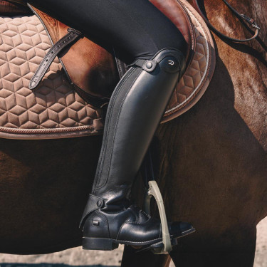 Botas Dy'on Slim com atacadores do tamanho 36/40 Preto