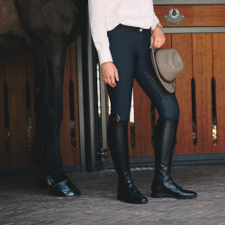 Botas Dy'on Slim com atacadores do tamanho 36/40 Preto