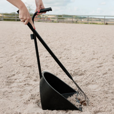 Pá de Estrume e Ancinho Grooming Deluxe da Kentucky Preto