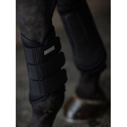 Guarnições de dressage Equestrian Stockholm em malha Edição Noir Preto Guarnições de dressage Equestrian Stockholm em malha Edição Noir Preto