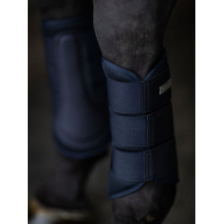 Guarnições de dressage Equestrian Stockholm em malha Azul‑meia‑noite Azul-marinho Guarnições de dressage Equestrian Stockholm em malha Azul‑meia‑noite Azul-marinho