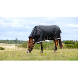 Cobertor LeMieux Arika Storm-Tek 350g 1200D Preto