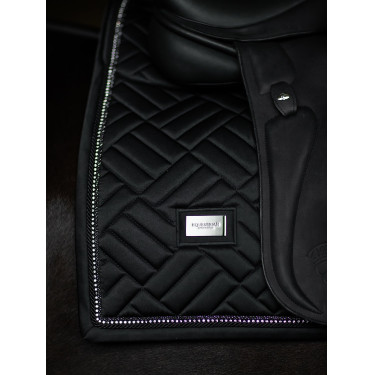 Manta de dressage Equestrian Stockholm em pelo sintético Crystal Preto Manta de dressage Equestrian Stockholm em pelo sintético Crystal Preto