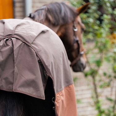 Capa de exterior Imperial Riding Customized 400g com pescoço Castanho escuro / castanho claro