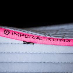 Manta de sela Imperial Riding Reflective Dressage Rosa néon
