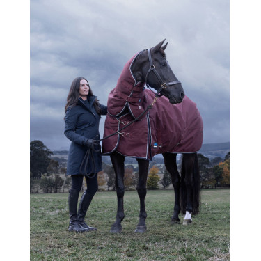 Manta ComFiTec Essential Turnout Weatherbeeta 220g com pescoço destacável Bordô / marinho Bordô Manta ComFiTec Essential Turnout Weatherbeeta 220g com pescoço destacável Bordô / marinho Bordô