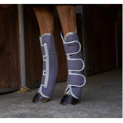 Guêtres de transporte Equithème Tyrex 1200D recicladas Cinzento-acastanhado Castanho Guêtres de transporte Equithème Tyrex 1200D recicladas Cinzento-acastanhado Castanho